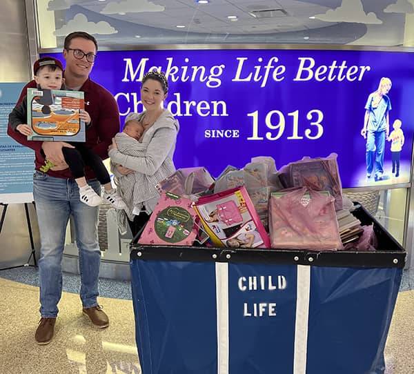 Skiles family delivering gifts to cancer patients in Texas