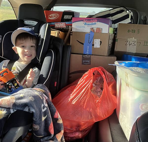 Delivering gifts to pediatric cancer patients in East TX